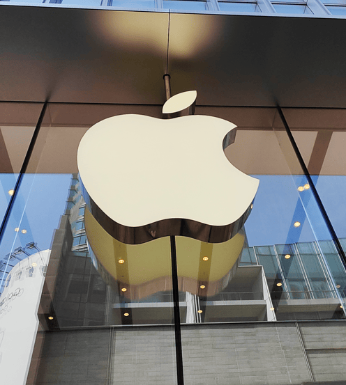 苹果与Meta探讨AI技术融合，拟将Meta AI模型引入Apple Intelligence