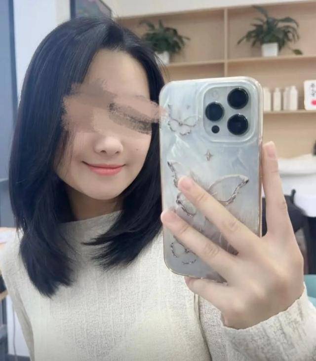 女子在三亚疑被蛇咬伤身亡，亲属：第二家医院诊断是蛇伤还注射了血清