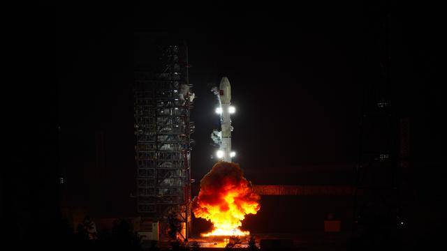 我国成功发射中星9C卫星